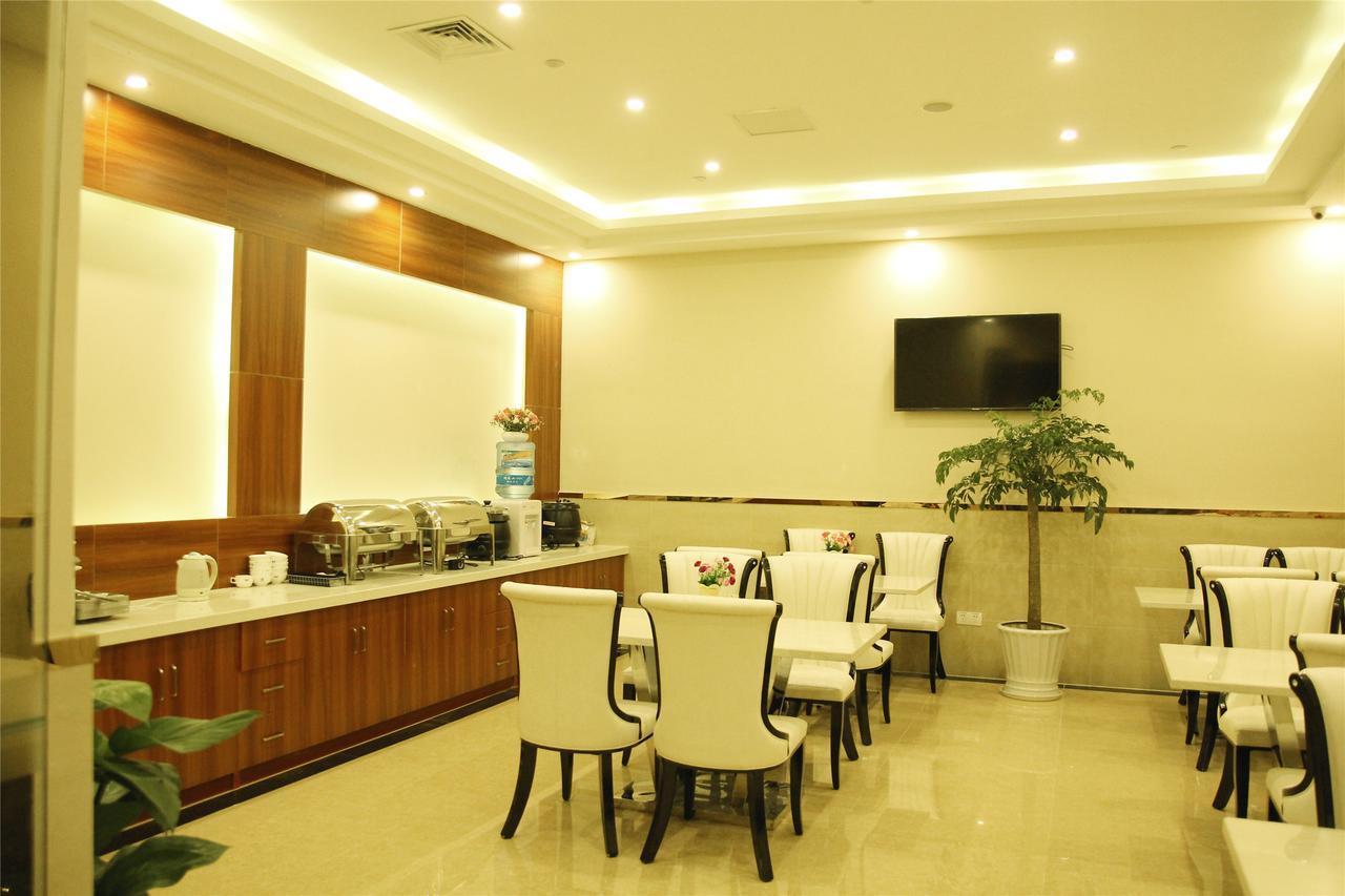 Greentree Inn Beijing Chaoyang District Maquanying Subway Station Express Hotel Esterno foto